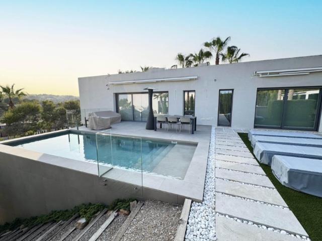 Chalet en alquiler en Alicante