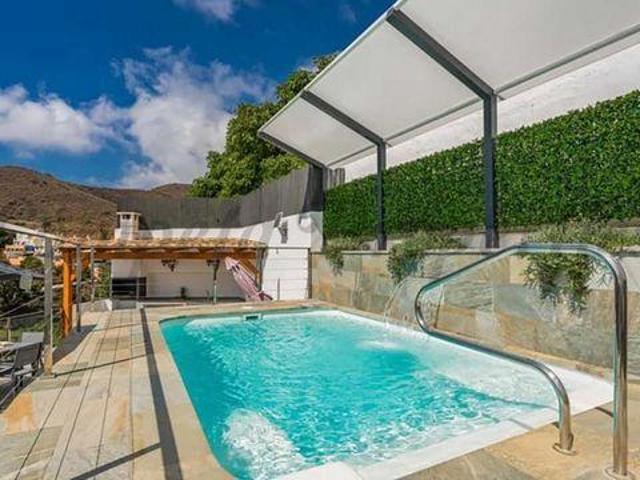 Villa en alquiler en Nerja, Imaroga