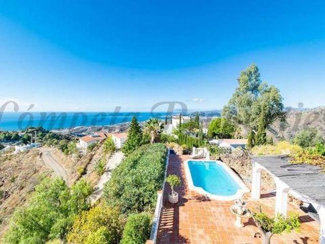 Villa en alquiler en Torrox