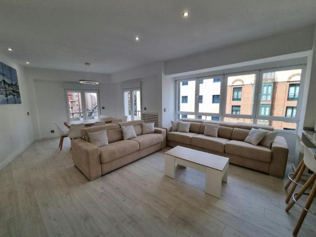 Apartamento en alquiler en Gijón, El Carmen