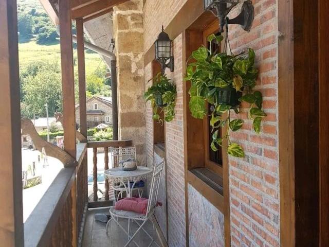 Casa en alquiler en Bárcena De Pie De Concha, Cantabria