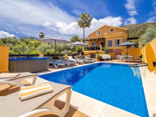 Casa en alquiler en Cártama, Málaga