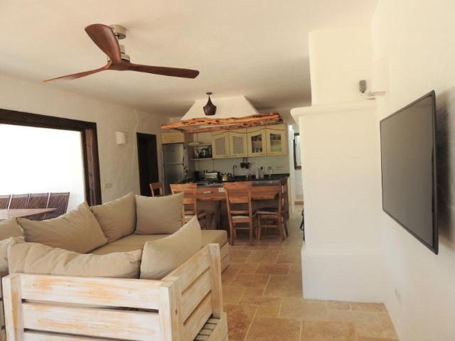 Casa en alquiler en Cala Boix, Eivissa