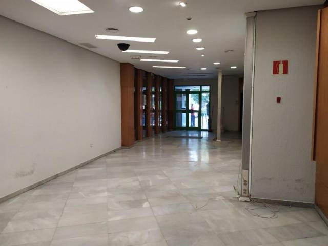 Local Comercial en alquiler en Antequera, Andalucía
