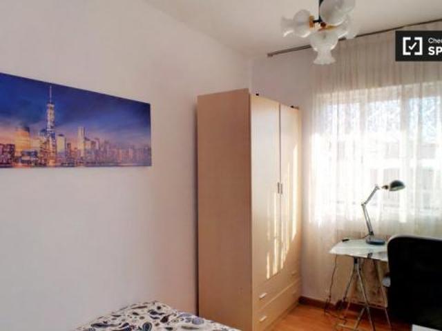 Habitación en alquiler en Alcalá De Henares, Distrito I