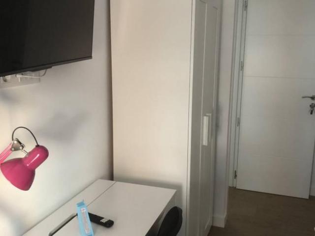 Habitación en alquiler en Alcalá De Henares, Madrid