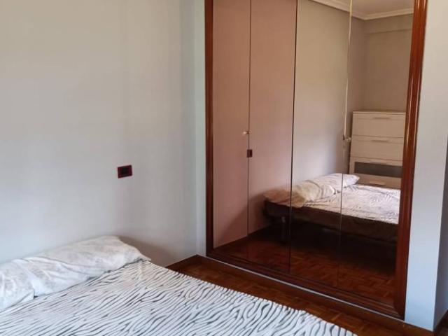 Habitación en alquiler en Oviedo, Asturias