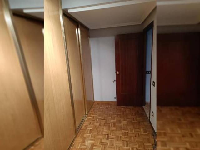 Habitación en alquiler en Oviedo, Asturias