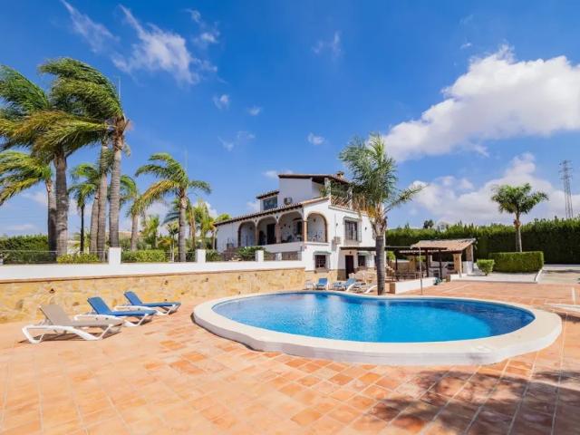 Apartamento en alquiler en Valle del Guadalhorce, Andalucía