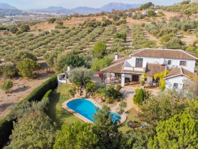 Casa en alquiler en Valle del Guadalhorce, Andalucía