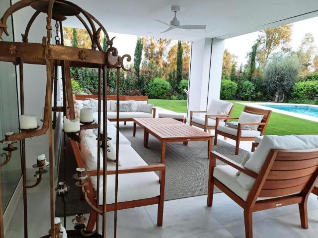 Casa en alquiler en Las Yucas, Costa del Sol Occidental