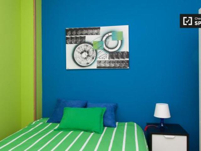 Habitación en alquiler en Alcalá De Henares, Distrito V