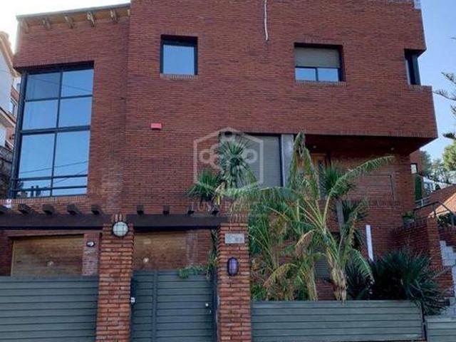 Chalet en alquiler en Montmar, Baix Llobregat