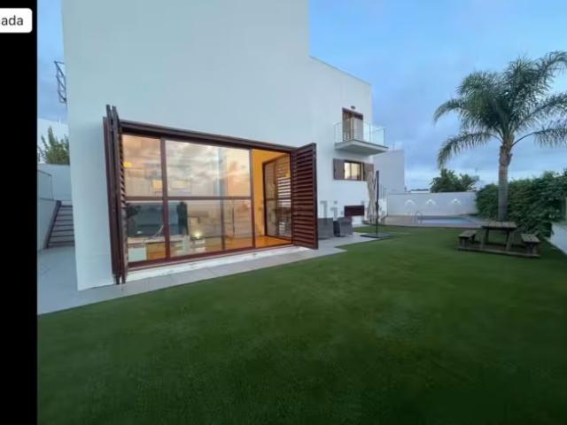 Casa en alquiler en Distrito de Quinto, Dos Hermanas