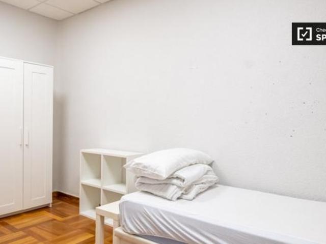 Habitación en alquiler en Alcalá De Henares, España