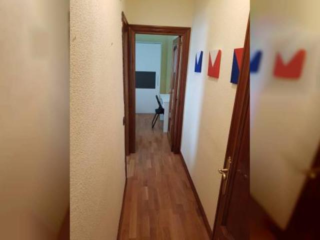 Habitación en alquiler en Alcalá De Henares, Distrito V