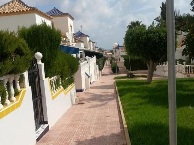 Casa en alquiler en Torrevieja, Valencia