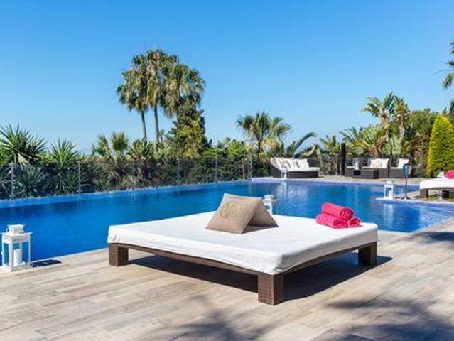 Chalet en alquiler en Rícmar, Costa del Sol Occidental