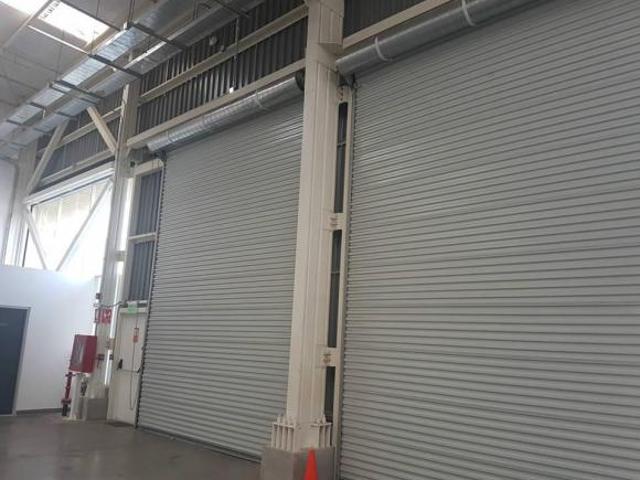 ALQUILER ALMACENES 4,102M2 MAS OFICINA KM.30 PANAMERICANA SUR LURIN US$6.5/M2