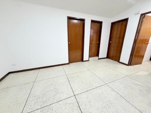 Apartamento en alquiler en Los Castaños, Caracas