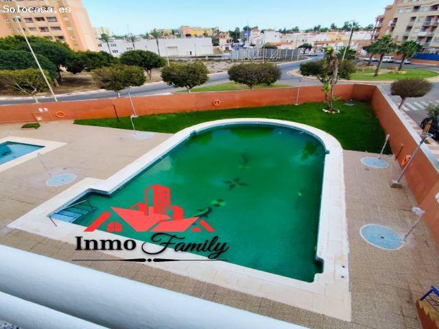 Piso en alquiler en Urbanización Roquetas de Mar, Roquetas De Mar