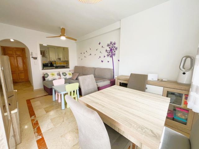 Apartamento en alquiler en Dehesa de Campoamor, el Baix Segura / La Vega Baja