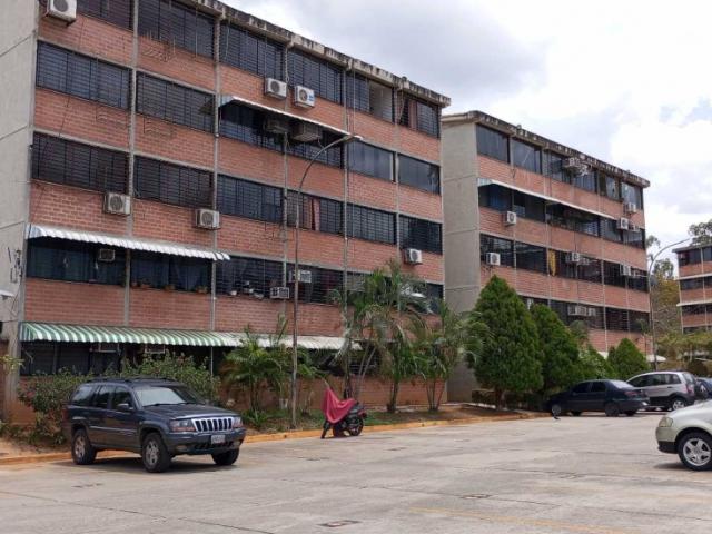 Apartamento en alquiler en Ciudad Casarapa, Guarenas