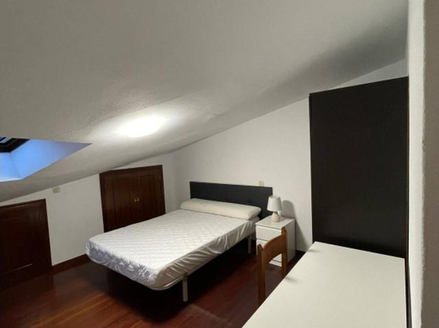 Apartamento en alquiler en O Penedo, Santiago de Compostela