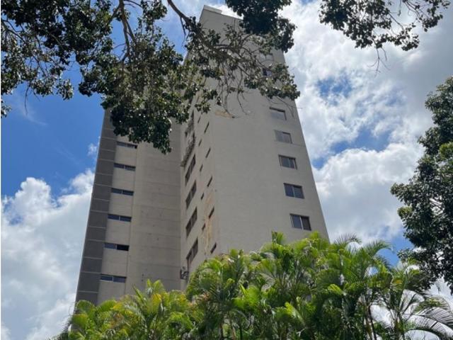 Apartamento en alquiler en Sector Terrazas del Ávila, Caracas