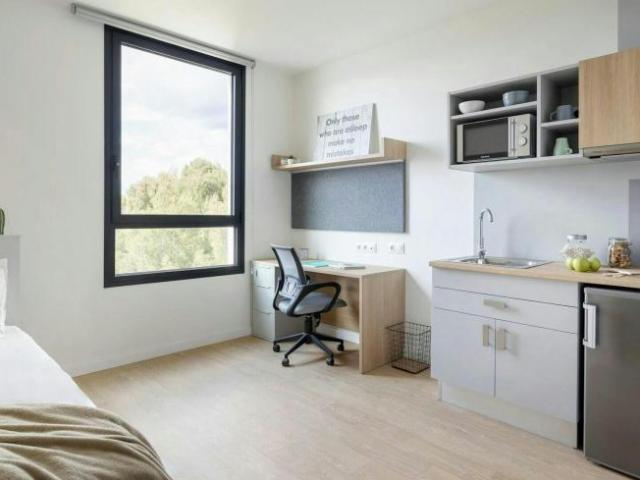 Apartamento en alquiler en Granada, San Ildefonso Apartamento en alquiler en Granada, San Ildefonso