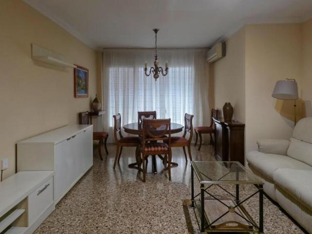 Apartamento en alquiler en Lleida