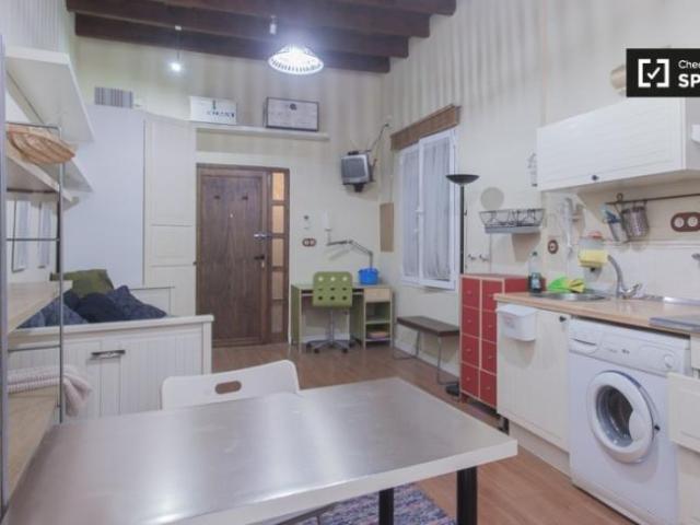 Apartamento en alquiler en Sevilla, Andalucía