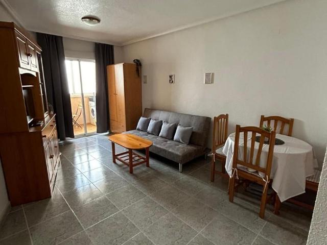 Apartamento en alquiler en Torrevieja