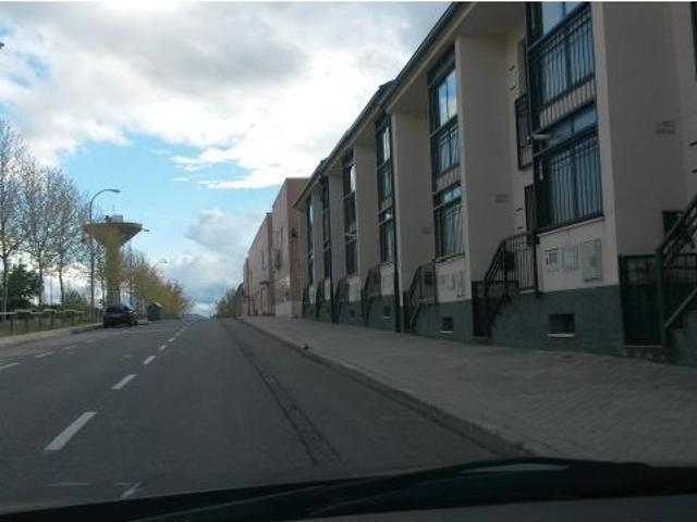 Local Comercial en alquiler en Nueva Segovia, Segovia