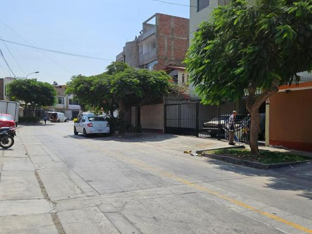 Casa alquiler en La Victoria, Lima Metropolitana