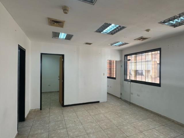 Oficina en alquiler en Miranda, Carabobo
