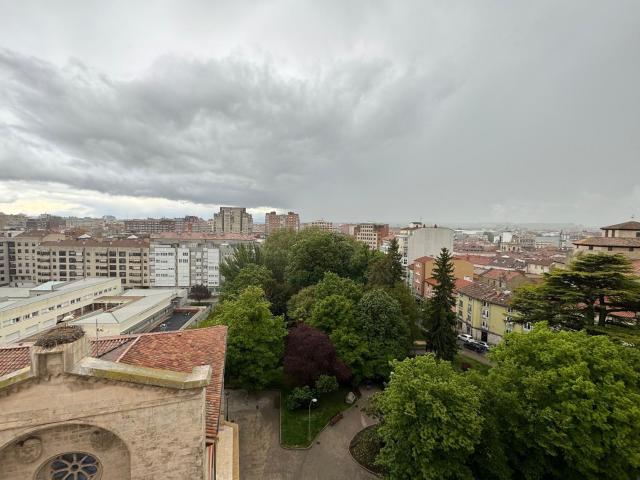 Piso en alquiler en Distrito Oeste, Burgos