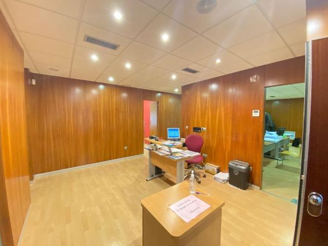 Oficina en venta en Compostilla, El Bierzo