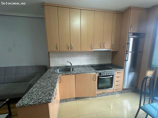 Piso en alquiler en Ourense, Gomesende