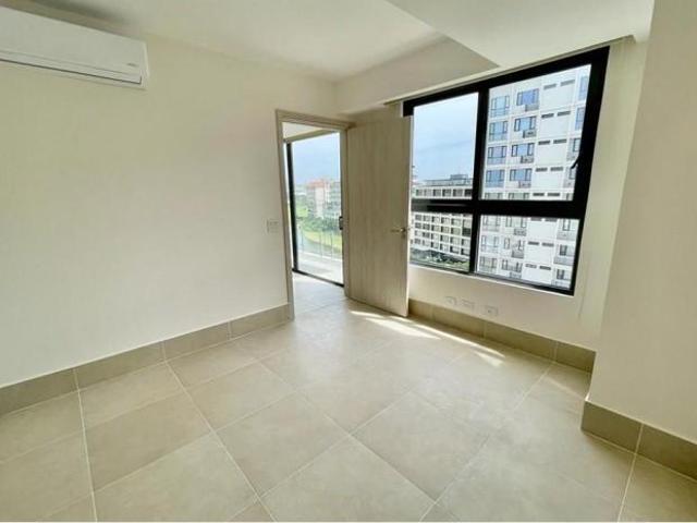 Alquiler de apartamento en santa maría, panamá