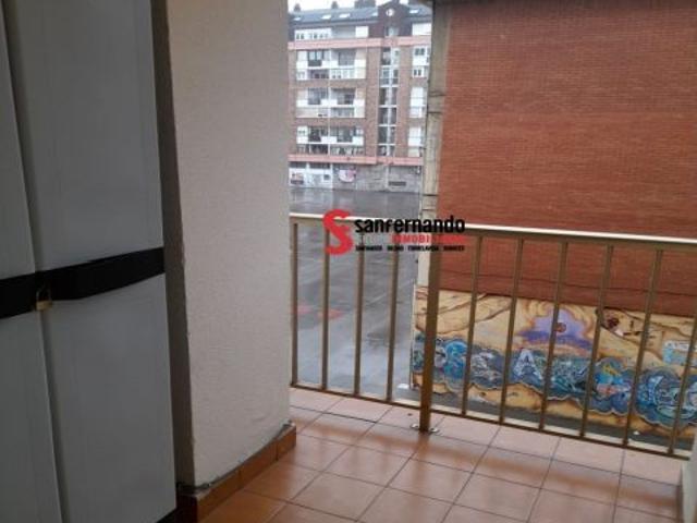 Piso en alquiler en Perines, Santander