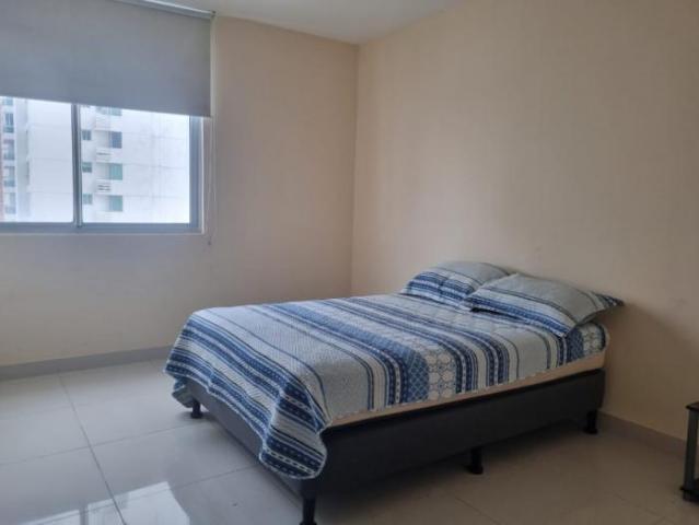 Alquiler de apartamento semi amoblado en san francisco, panamá