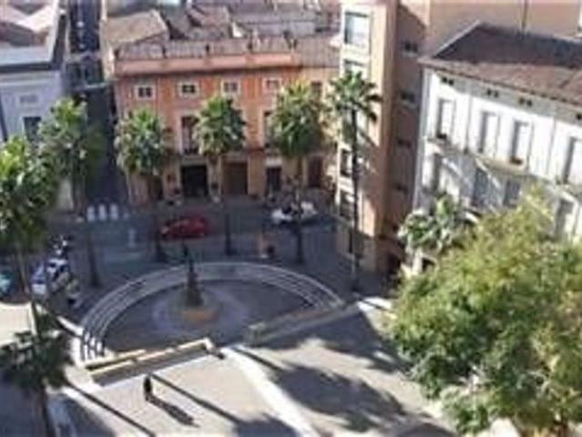 Casa en alquiler en Carcaixent, València / Valencia