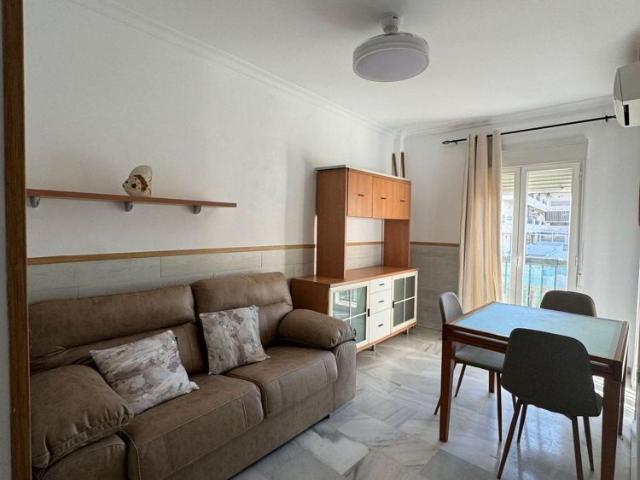 Casa en alquiler en Los Boliches, Costa del Sol Occidental