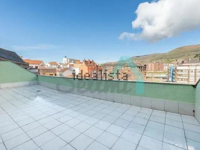 Casa en alquiler en Oviedo, Asturias