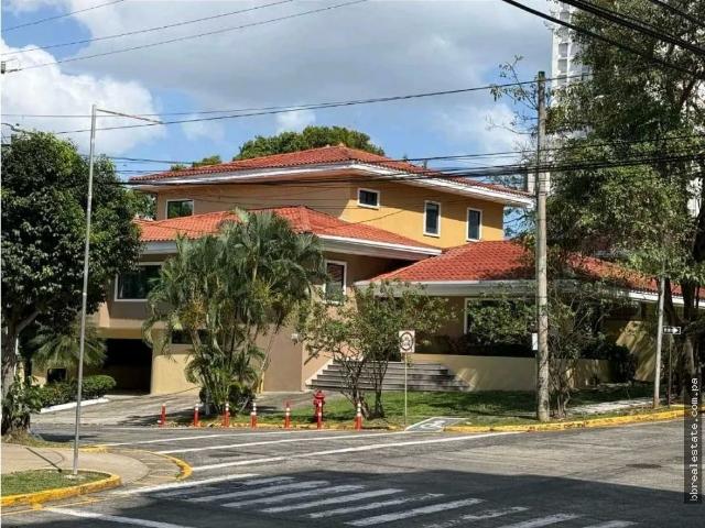Casa alquiler en Barú