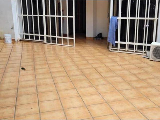 Alquiler de casa de 3 pisos en la alameda, ciudad de panamá