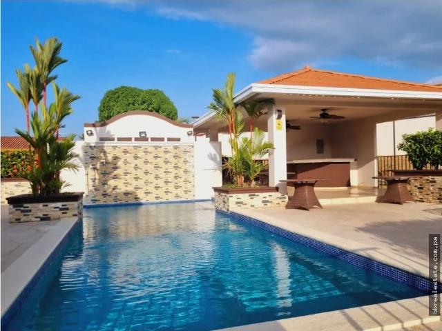 Casa alquiler en Arosemena, La Chorrera