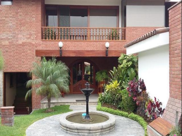 Casa alquiler en Santiago De Surco, Lima Metropolitana