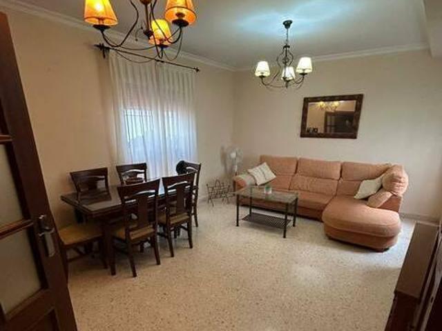 Casa en alquiler en Utrera